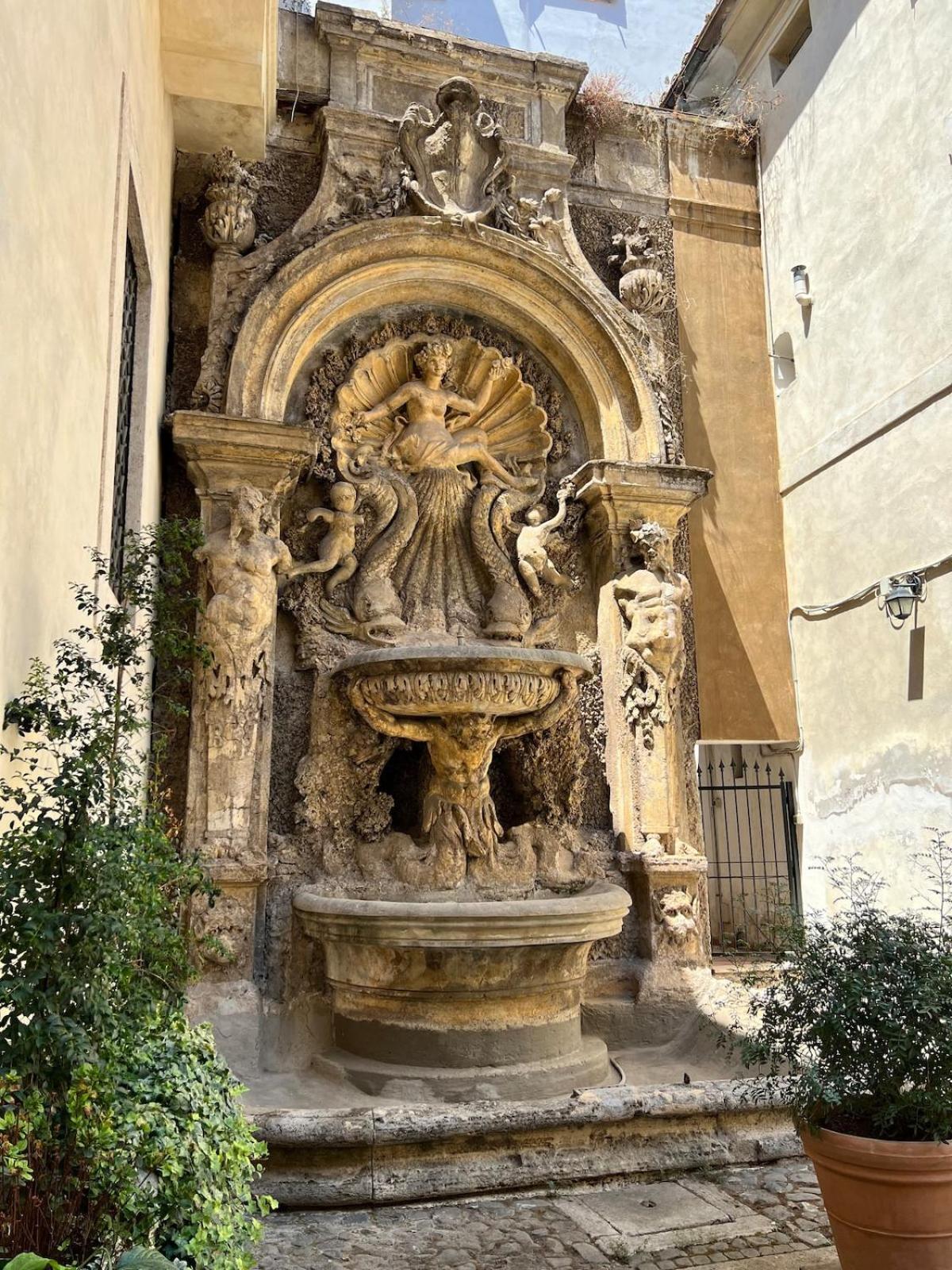 Campo Dei Fiori - Cozy And Apartment