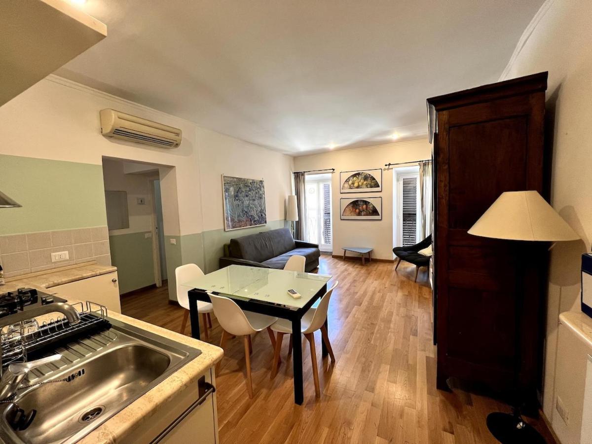 Apartment Campo Dei Fiori - Cozy And Rom